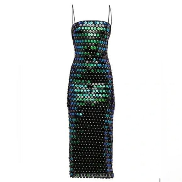 Dresses & Skirts - Gorgeous Sequins Sparkling Dress Size Medium